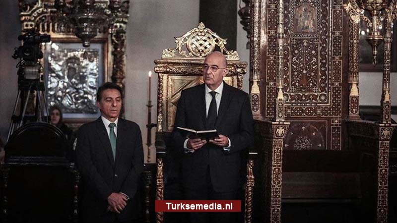 Griekse minister viert kerst in Turkije