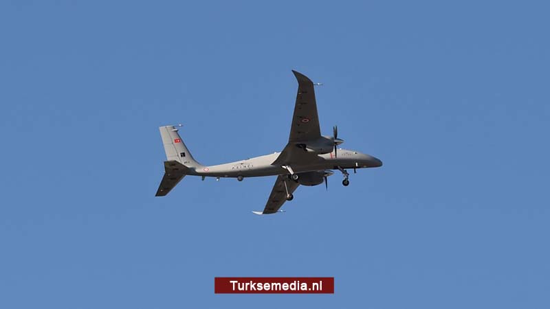 Turkije test nieuw onbemand vliegtuig van eigen makelij