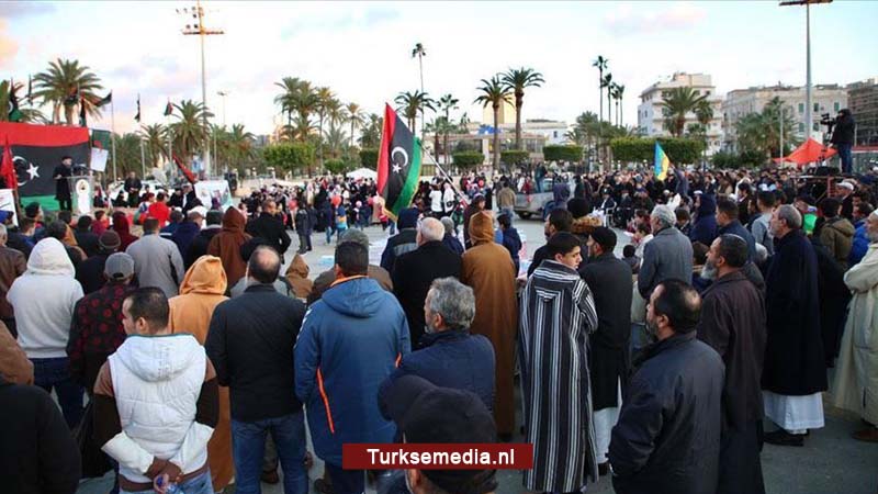 Libiërs vieren komst Turkse militairen