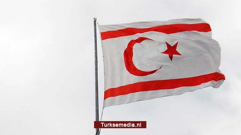 President Noord-Cyprus krijgt op zijn donder van Turkije