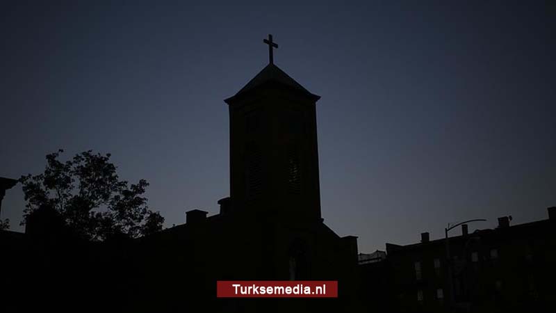 Corona in Frankrijk verspreid door diensten in evangelische kerk