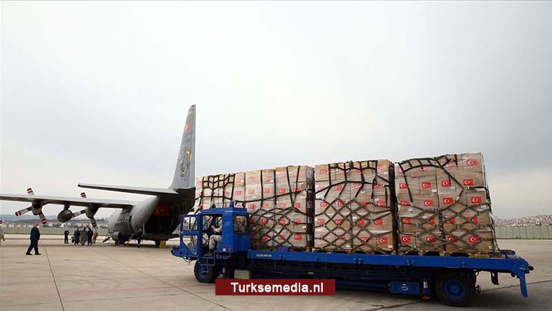 Turkije schenkt 15 ton medische goederen aan Palestina