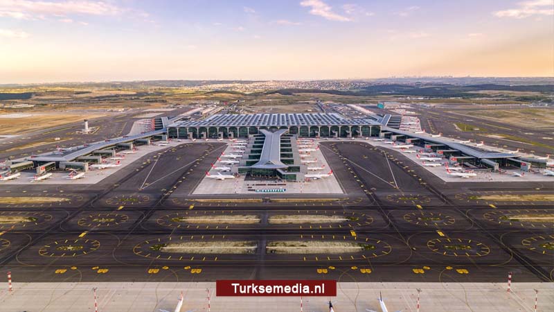 Istanbul Airport opent vijfde start- en landingsbaan