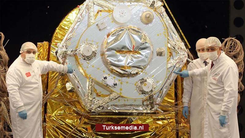 Turkije schiet zelfontwikkelde satelliet in 2021 de ruimte in