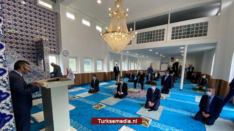 Turkse moskeeën in Nederland coronaproof, moskee nabij Schiphol gerenoveerd