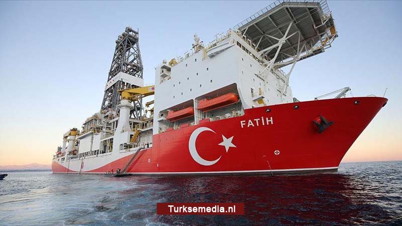 EU-official feliciteert Turkije met ontdekking groot gasveld