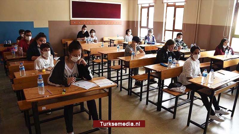 ‘Heropening scholen moet pas in januari 2021’