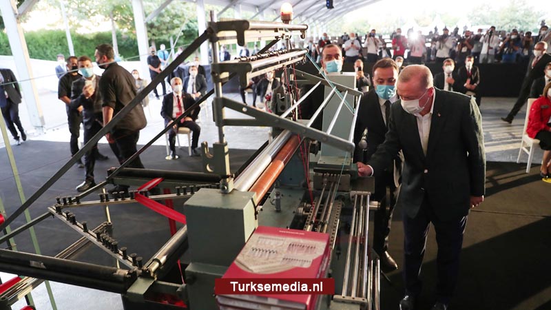 Turkse president opent 300 nieuwe fabrieken tegelijk