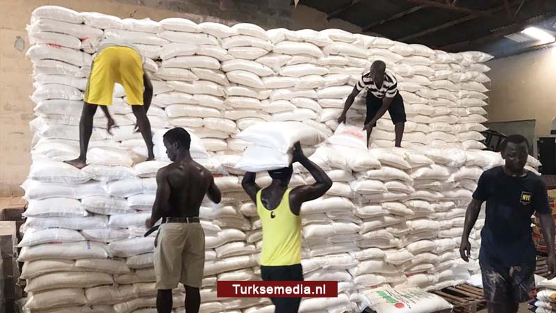 Turkije stuurt 80 ton voedselhulp naar noodlijdend Sierra Leone