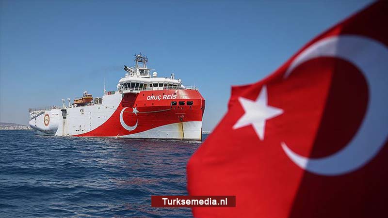 Turks schip naar legaal zeegebied voor zoektocht naar olie en gas