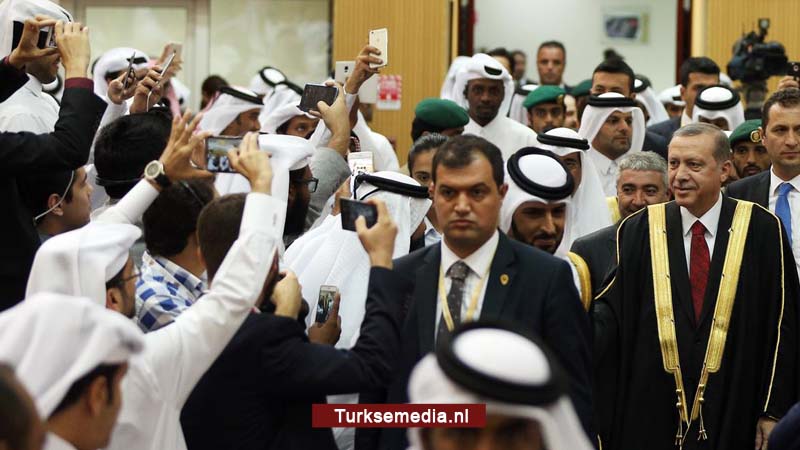 Arabieren (volk) lovend over buitenlandbeleid Turkije
