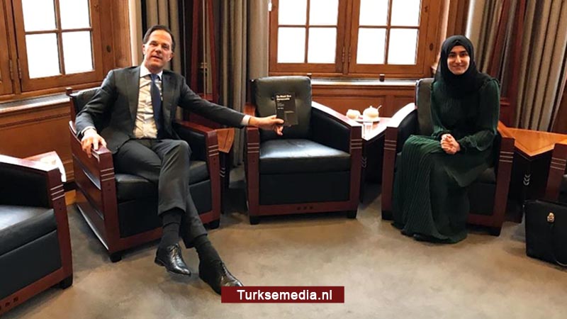 Rutte onder de indruk van boek Turkse student Dilara