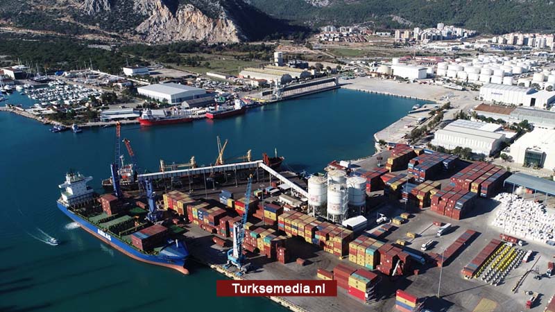 Qatar koopt Turkse haven