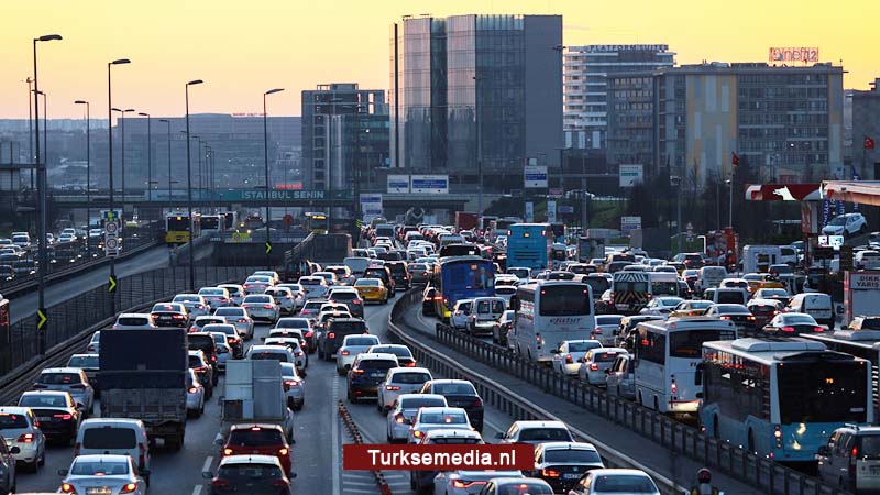 Turken kopen flink meer auto’s