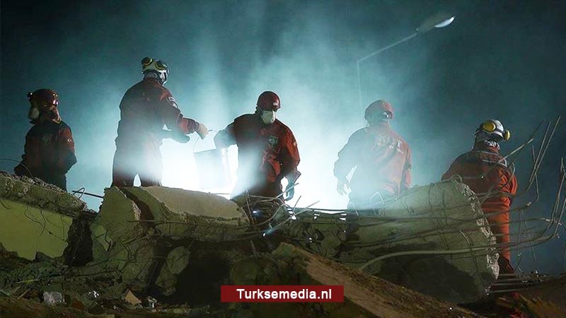 Japan eert Turkse hulpdienst