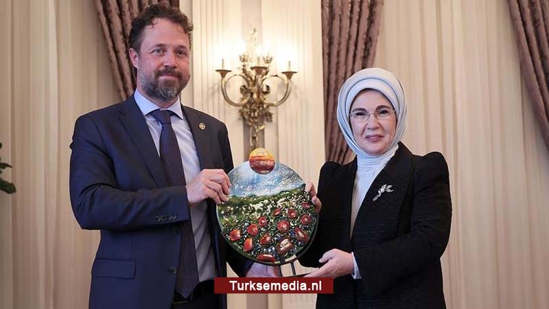VN eert first lady Turkije