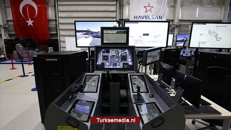 Turkije toont geavanceerde F-16-simulator van eigen makelij