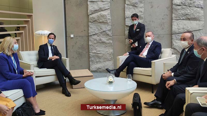 Erdoğan en Rutte treffen elkaar in Brussel