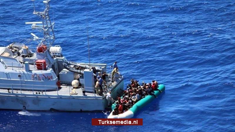 Turkse kustwacht redt opnieuw door Griekenland teruggeduwde vluchtelingen