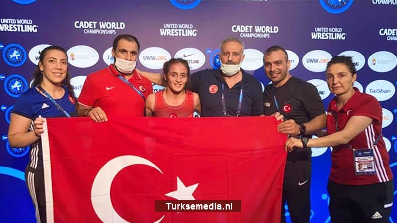 Turkse jonge worstelaars besten ter wereld