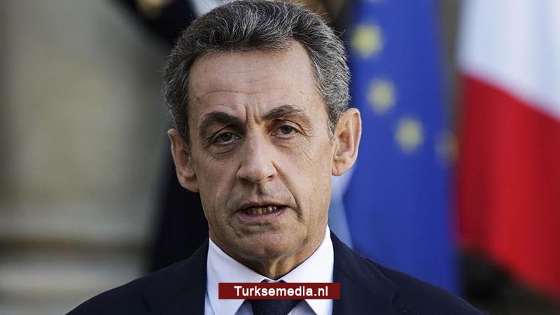 Jaar celstraf voor Franse oud-president Sarkozy