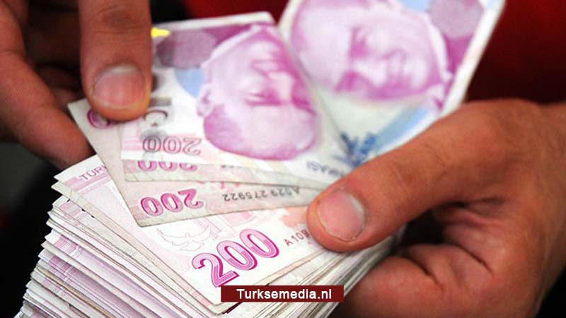 Lira kort in vrije val, Turkije spreekt van economische oorlog