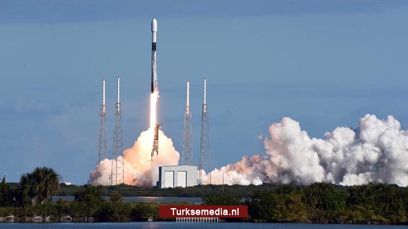 Eerste minisatelliet van Turkije succesvol gelanceerd