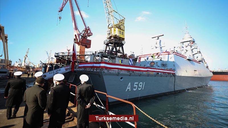 Turkije neemt cruciaal marineschip van eigen makelij in gebruik