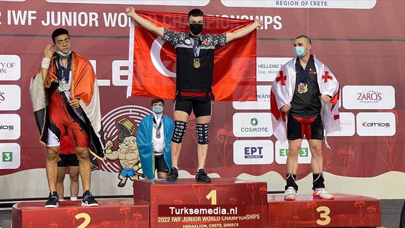 Turkse gewichtheffer pakt tweemaal goud op WK in Griekenland