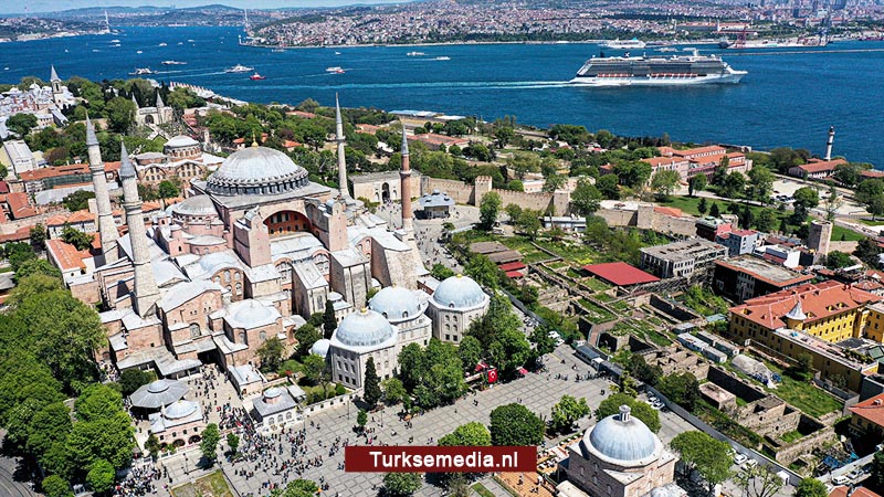 Toeristen weer massaal naar Turkije, Duitsers op één
