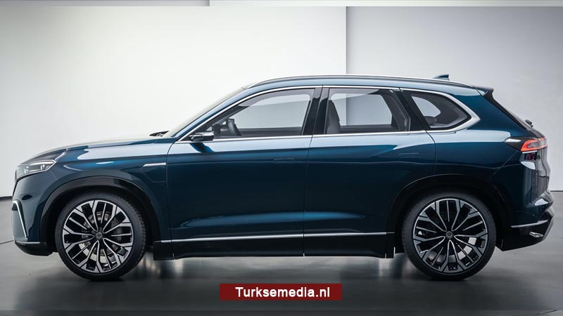 Eerste Turkse auto TOGG rolt van de band