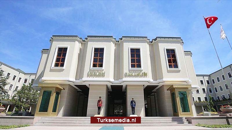 Mannen opgepakt die in Syrië Turkse vlag in brand staken