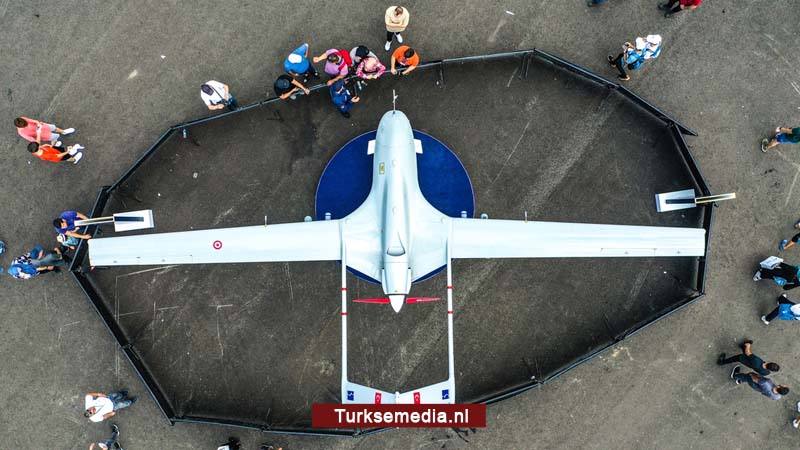 Roemenië wil 18 Turkse robotvliegtuigen kopen