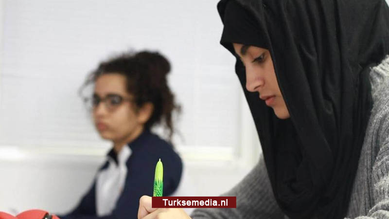 Franse schoolkantines: varkensvlees of honger lijden