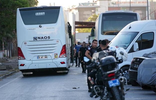 Arrestatiegolf in Turkse gemeente Izmir na tips eigen oppositieleden