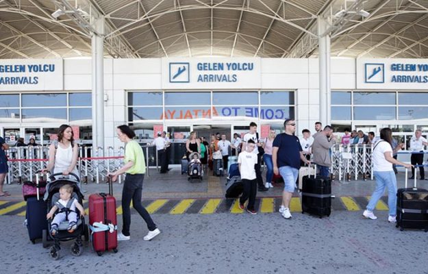 Turkse vakantiehemel verwelkomt ongekend aantal vliegtuigpassagiers