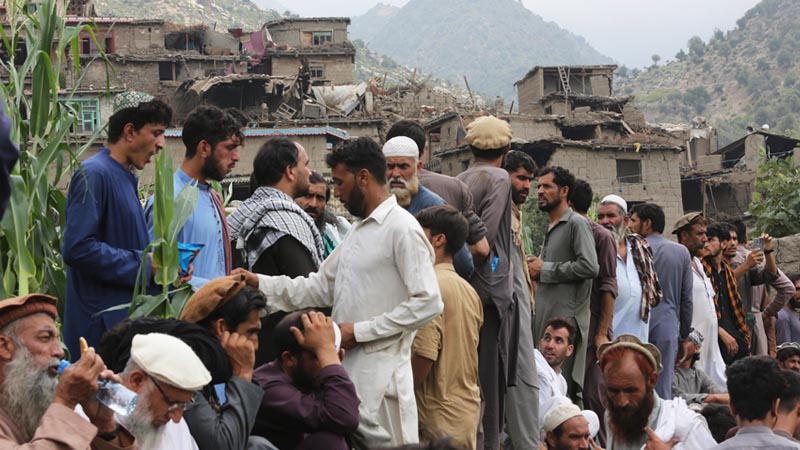 Turkije levert 25 ton hulpgoederen aan Afghanistan na aardbeving