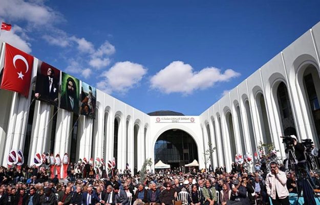 Turkije opent het grootste religieuze centrum voor alevieten