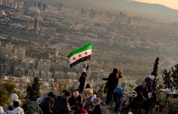 Turkije prijst besluit VS beëindiging sancties tegen Syrië