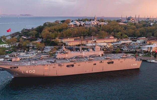 Turkije start bouw van nieuw vliegdekschip van driehonderd meter