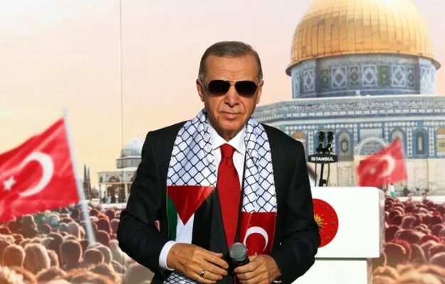 Trump nodigt Erdoğan uit voor oprichting Vredesraad Gaza