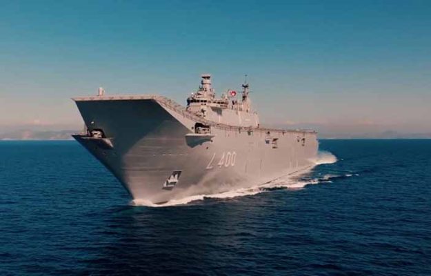 Turkse marineschepen meren aan in Rotterdam