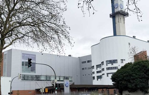 Onrust in West-Duitsland om mogelijke wapenproductie Volkswagen voor Israël