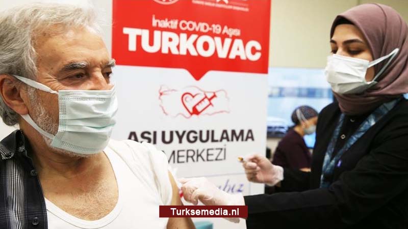 Turkije-start-toediening-vijfde-coronaprik.jpg